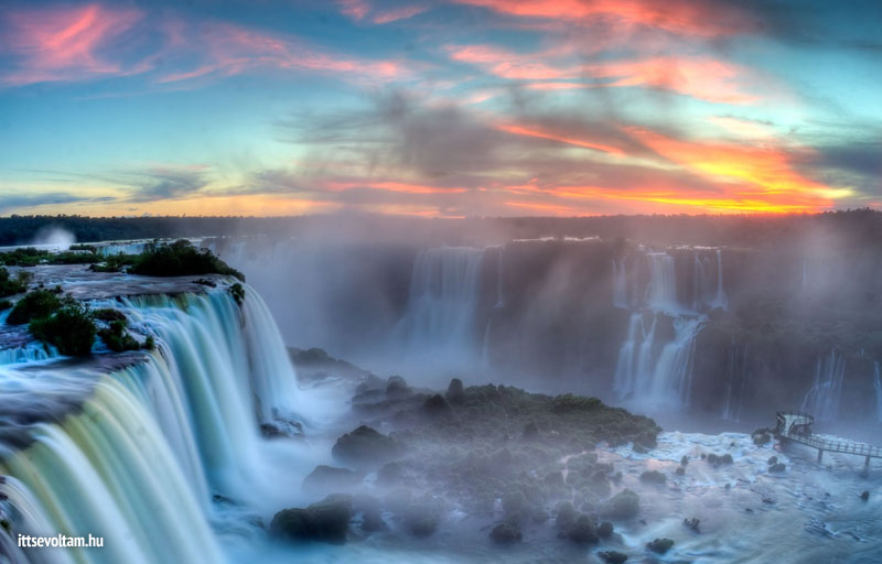 Iguazu Falls - Itt se voltam
