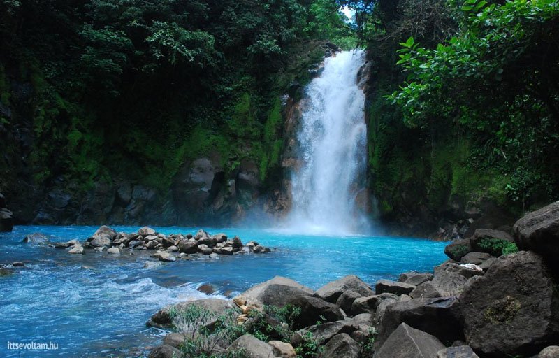 Rio Celeste - nem Photoshop, ez a valóság